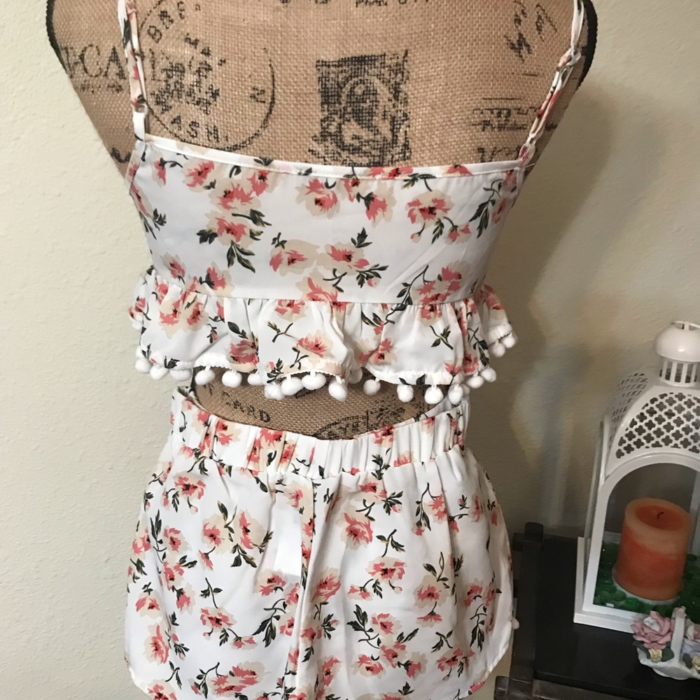 🌸Shorts Set🌸 - Picture 4 of 7